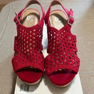 🌹NIB🌹 SO Red crochet pattern cork wedge